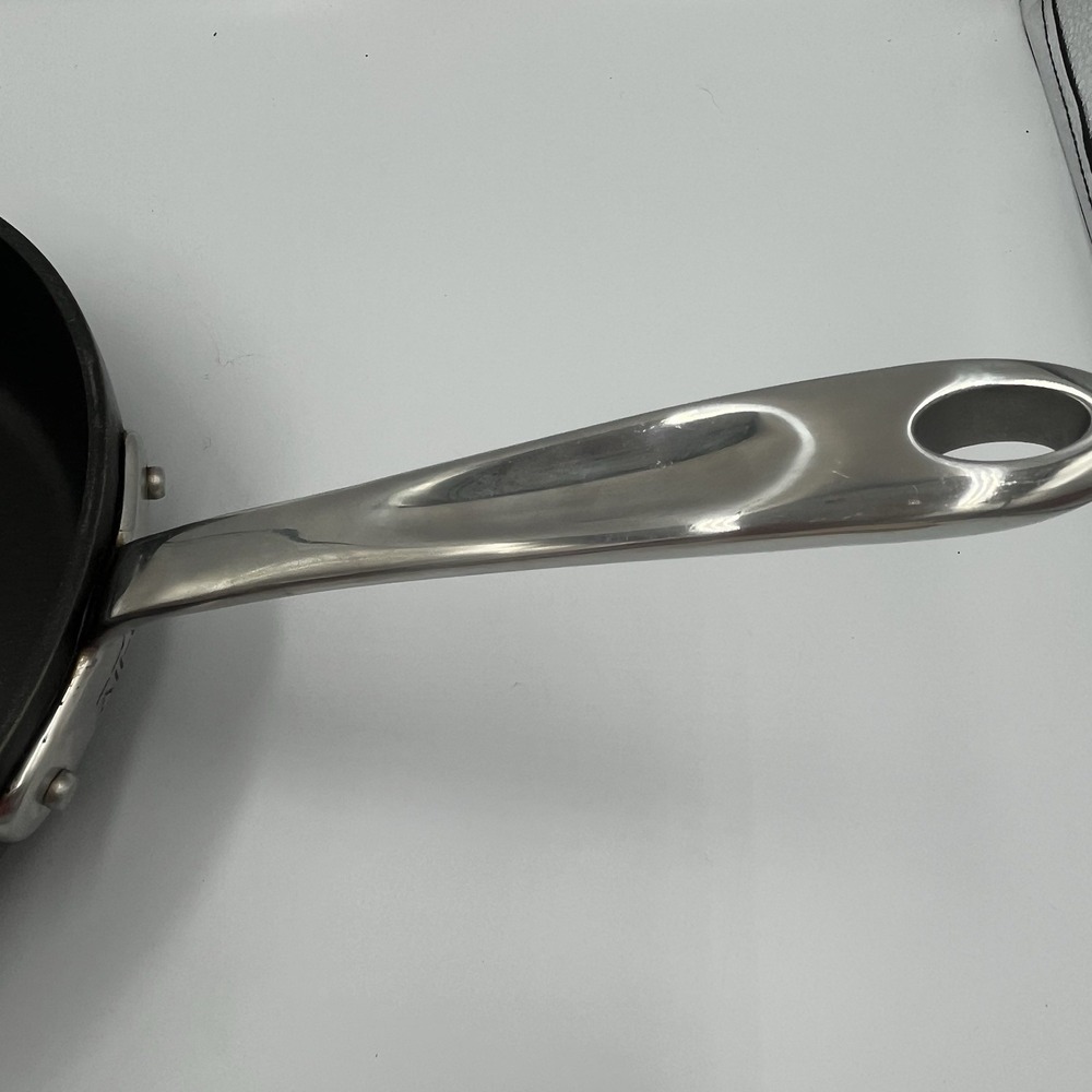 ALL- CLAD Metalcrafters Essentials Non-Stick 8.5-Inch Fry‎ Pan Oven Safe to 500 - Picture 3 of 9